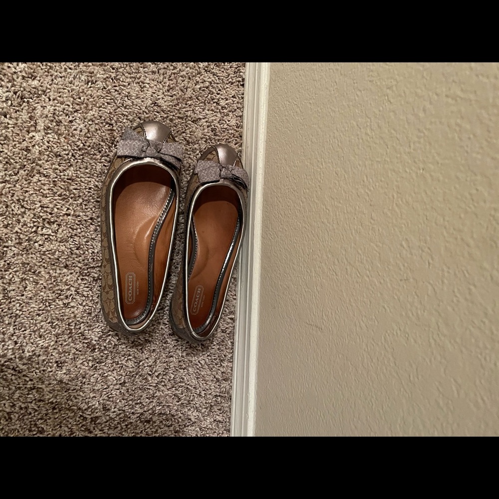Coach Signature Flats